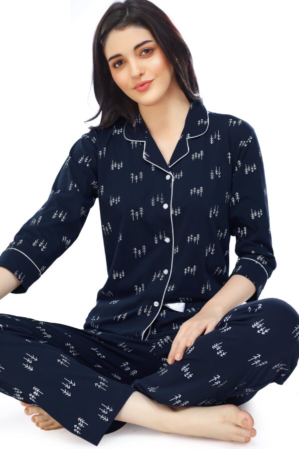 Women's Cotton Navy Blue Arrow Printed Stylish Night Suit Set