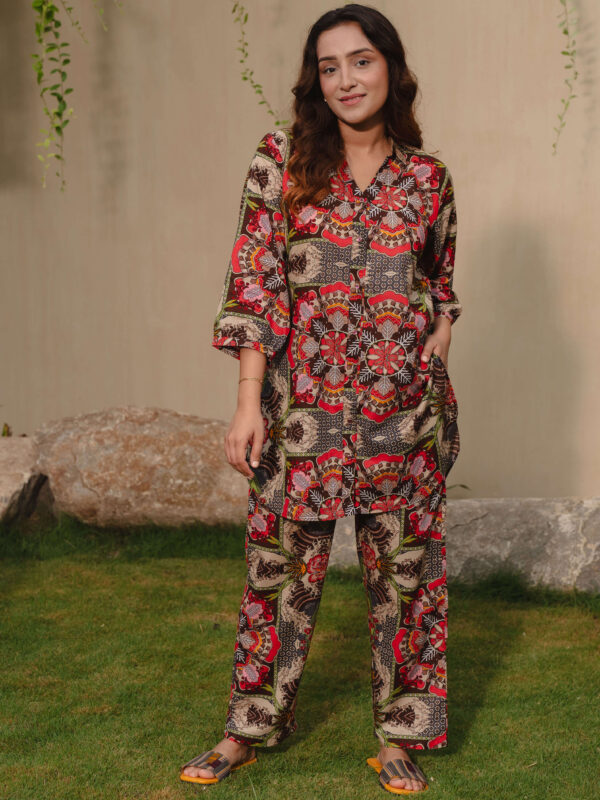 Womens Cotton Red Floral Printed Kurta Set