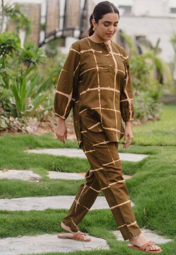 Womens Cotton Olive Green Checked Printed Kurta Set