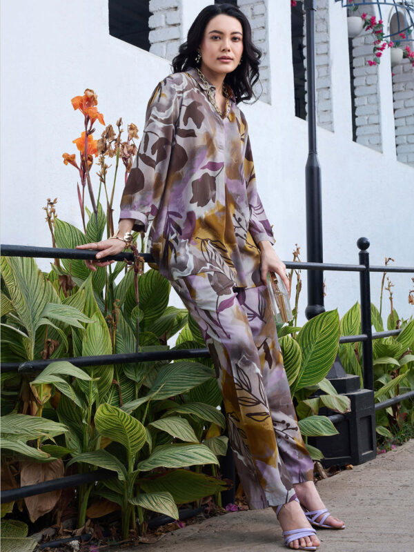 Womens Rayon Yellow Floral Printed Kurti & Pyjama